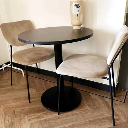 Apartment Cozy Studio With Kitchen And Bathroom - Vilmos *