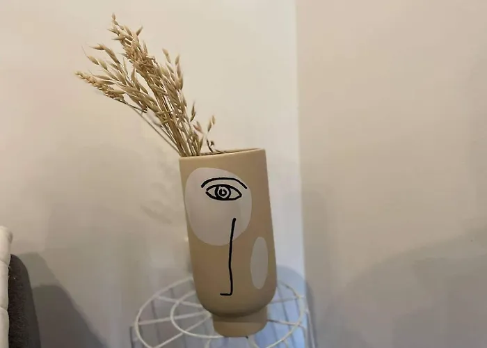 Appartamento With A Kitchen And Bathroom - Vilmos Old