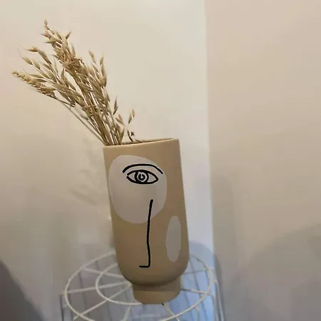 アパート With A Kitchen And Bathroom - Vilmos Old