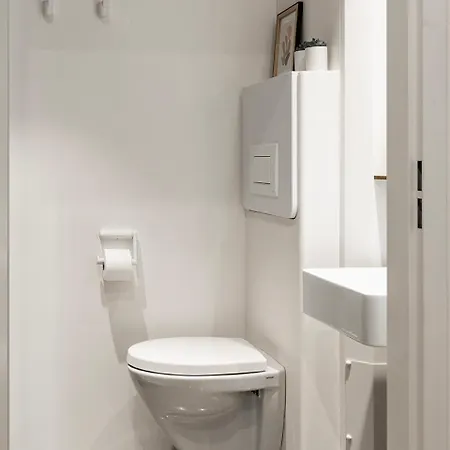 With A Kitchen And Bathroom - Vilmos Old アパート *